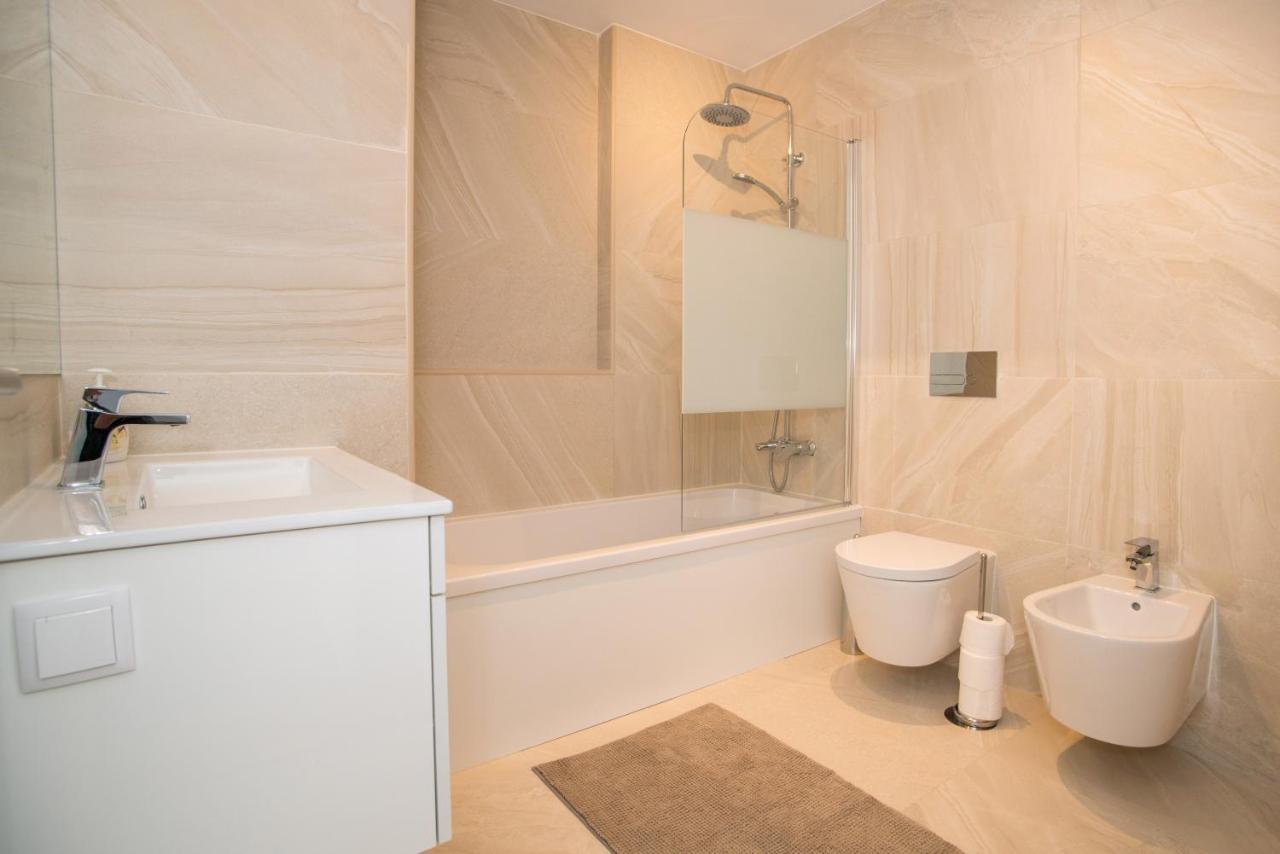 Two Bedroom Stylish Central Tavira Apartment. Exterior photo